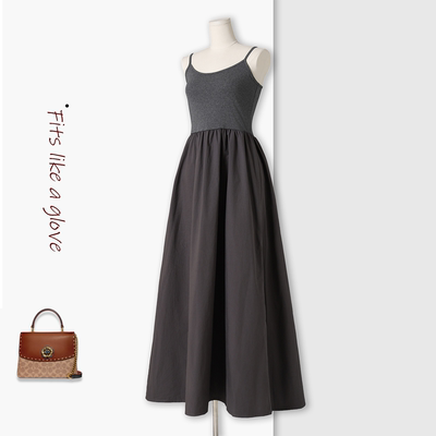 灰色高腰V领修身A字连衣裙