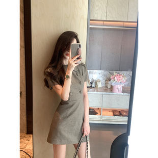 JustQin【复古茶会】2026新款夏装收腰短裙气质性感显瘦连衣裙女