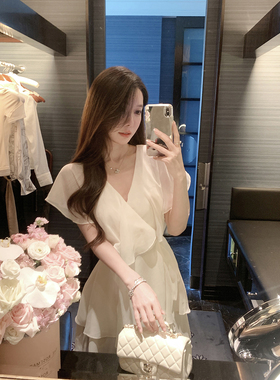 JustQin【提花秘境】2025夏装性感V领短裙收腰气质雪纺裙连衣裙女