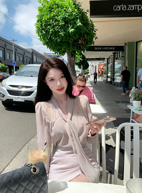 JustQin 3/10【高质感lady】新春装衬衫蕾丝边上衣半身裙女套装裙