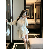 JustQin 狐狸毛领收腰毛呢针织女外套 中长款 娇宠贵女 2025冬装