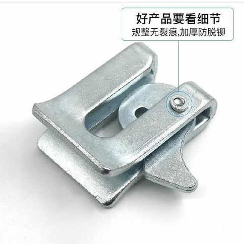 畜牧猪用产床门扣碰锁挂钩门插销门开关猪圈卡扣式扣锁.养殖产床