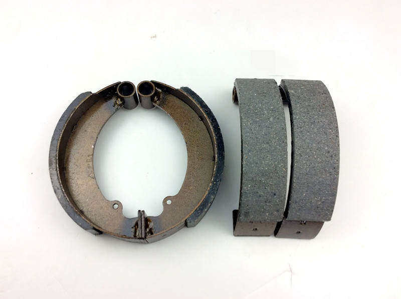 诚鑫电配 电动三轮车160刹车片  加厚通用m刹车块刹车蹄 适快递车