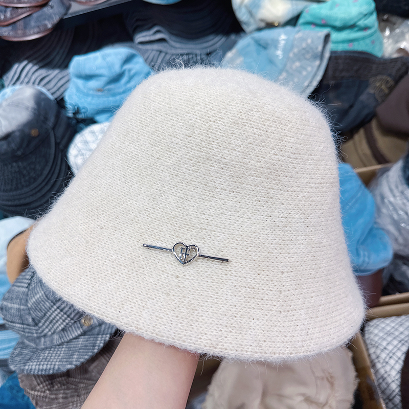 韩国代购东大门冬季新款日系爱心小标针织渔夫帽女平顶大檐水桶帽