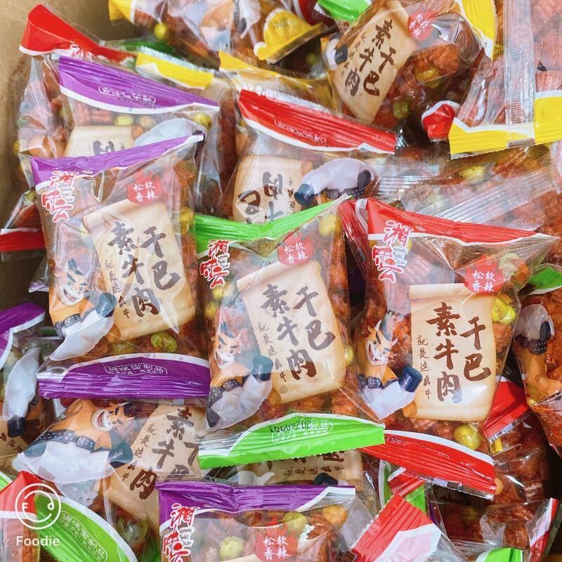 阿凡嫂青豆脆骨辣条8090后怀旧零食经典小吃