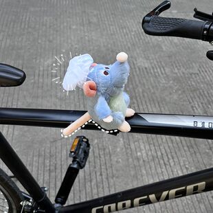 料理鼠王玩偶卡通自行车装饰公仔骑行山地车挂件车把车架公路车