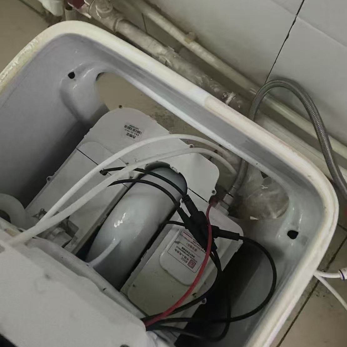 水箱智能马桶增压泵增压流量12电机水泵水压通用带水箱专用的