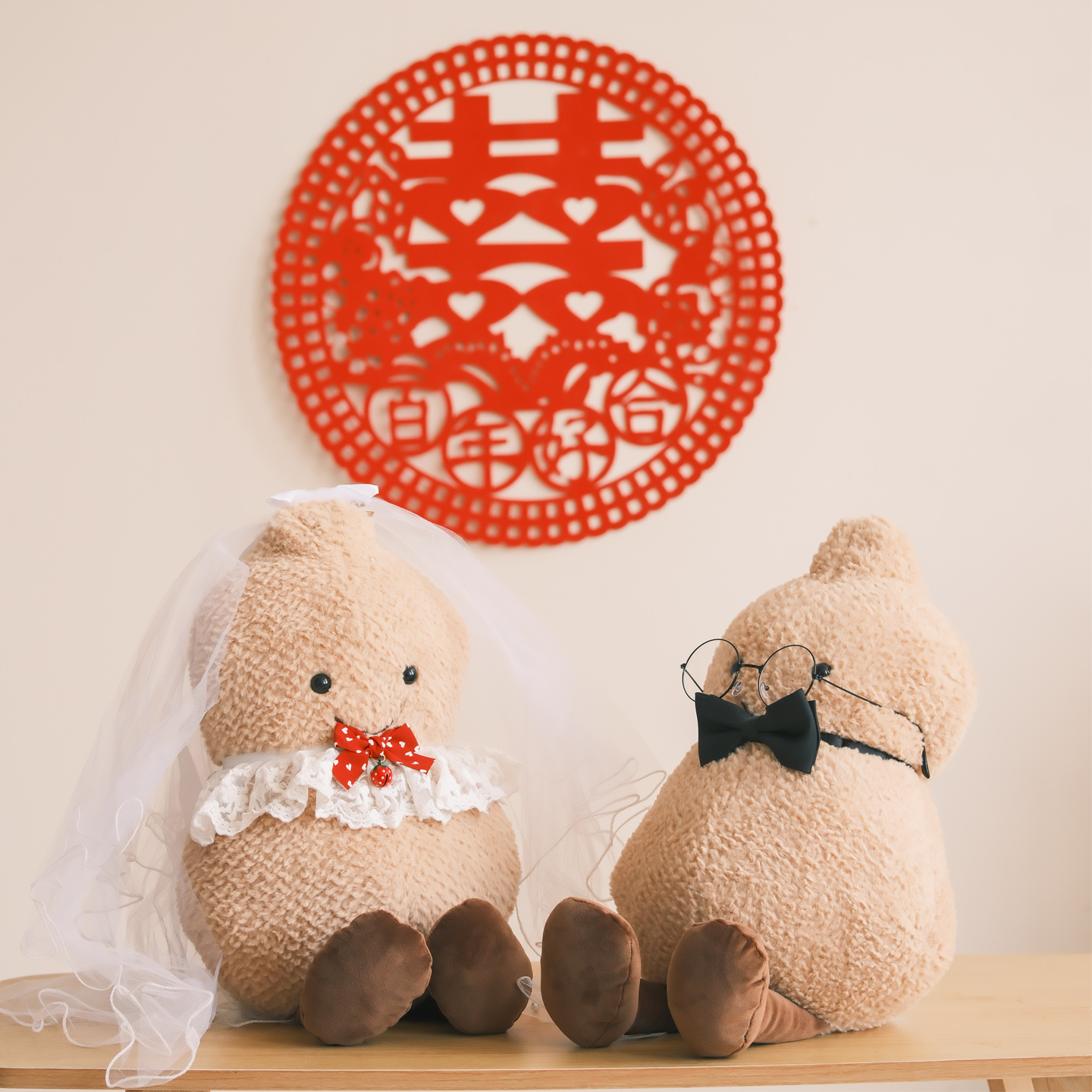 可爱花生压床娃娃一对玩偶好柿花生压床新婚喜娃高档结婚送闺蜜