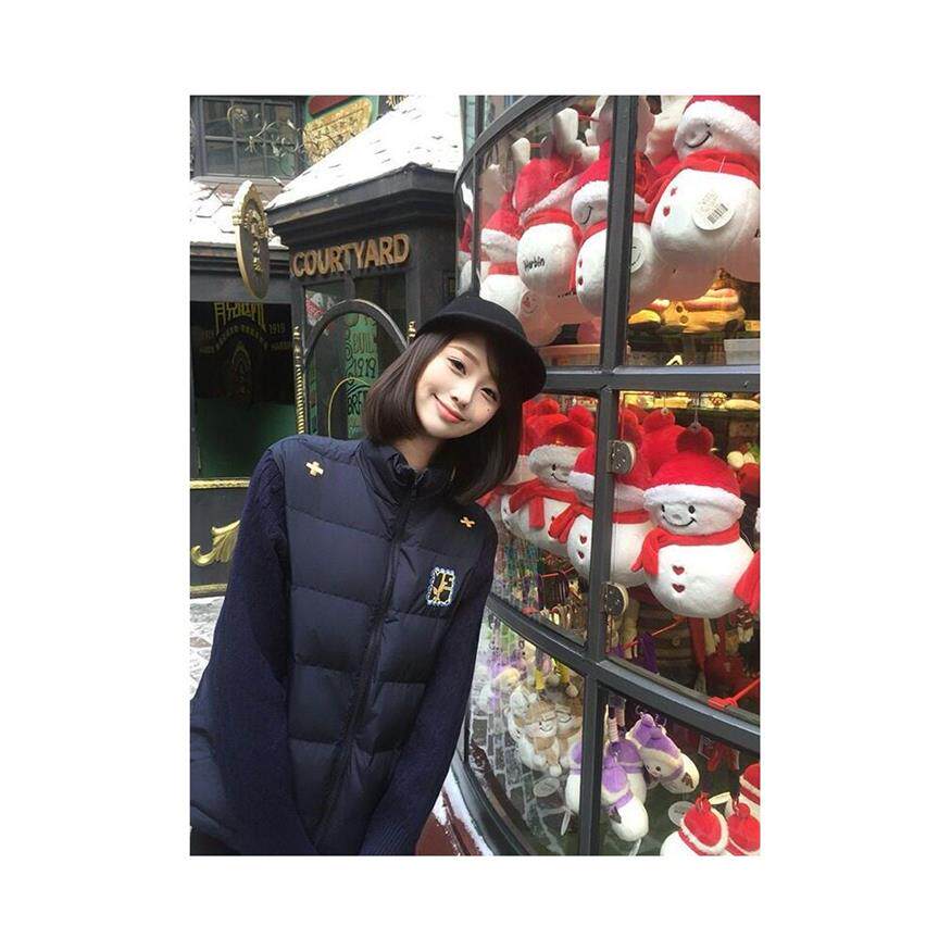 韩系甜美慵懒风针织袖拼