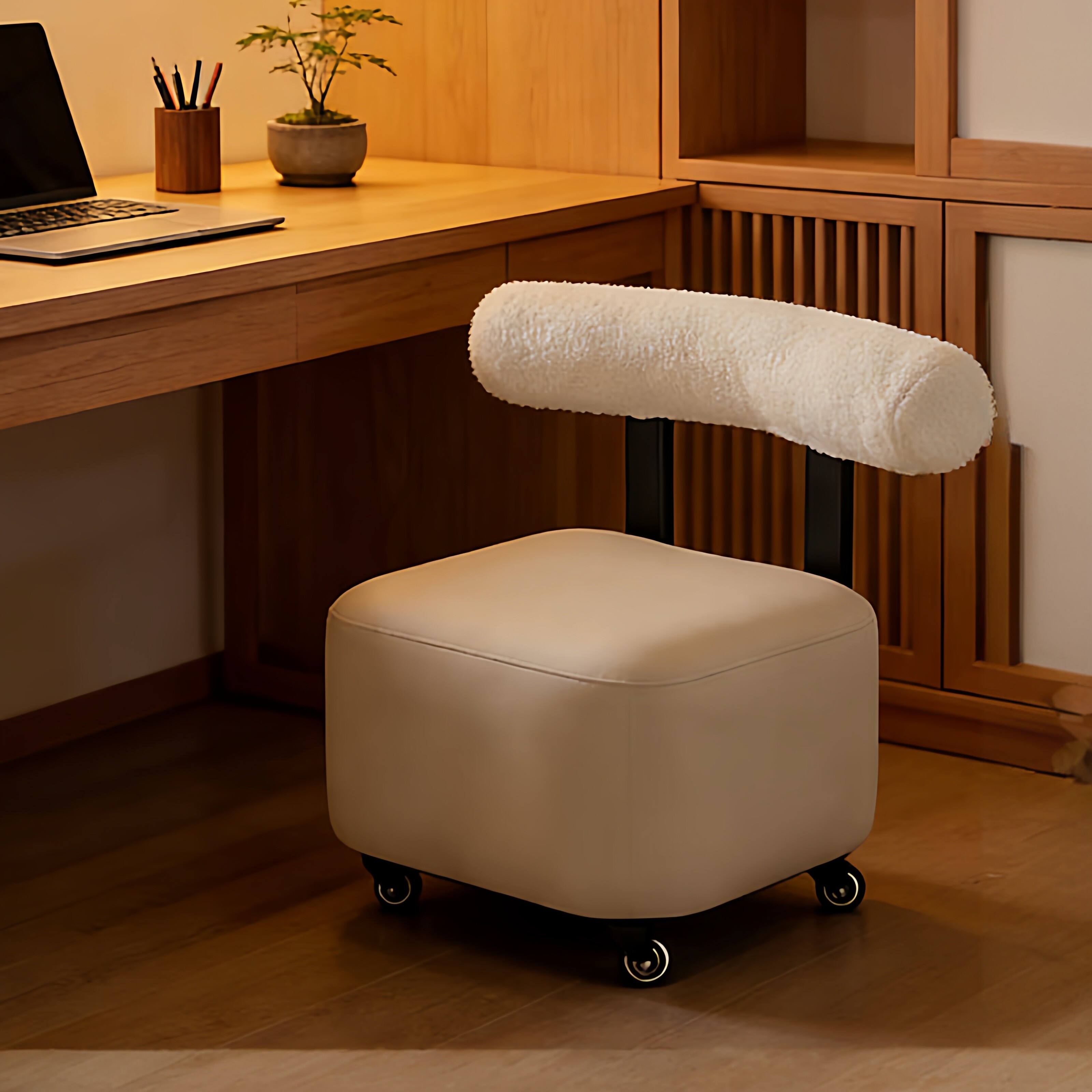 万向滑轮移动矮凳子中古风爆款实木家用客厅滑轮凳儿童凳子靠背椅