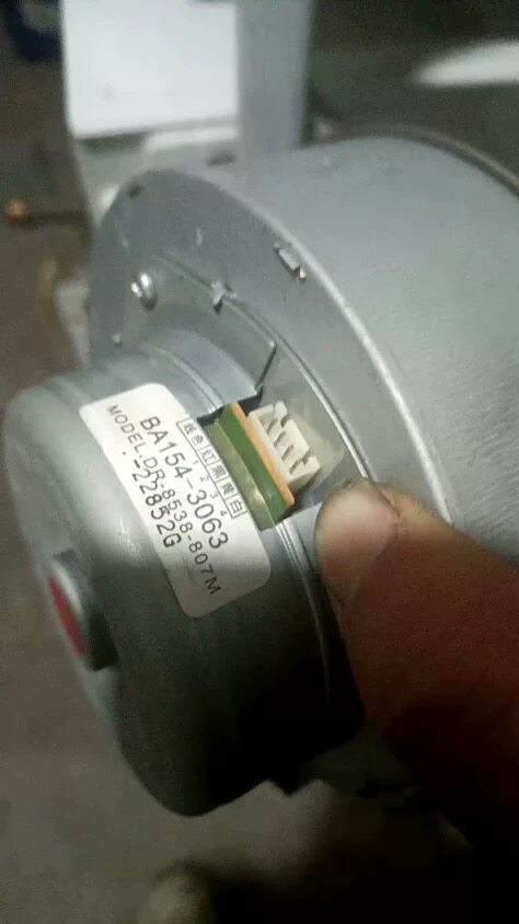 林内壁挂炉风机马达DR-8538-807M风扇BA154-3063电机RBS-42K88