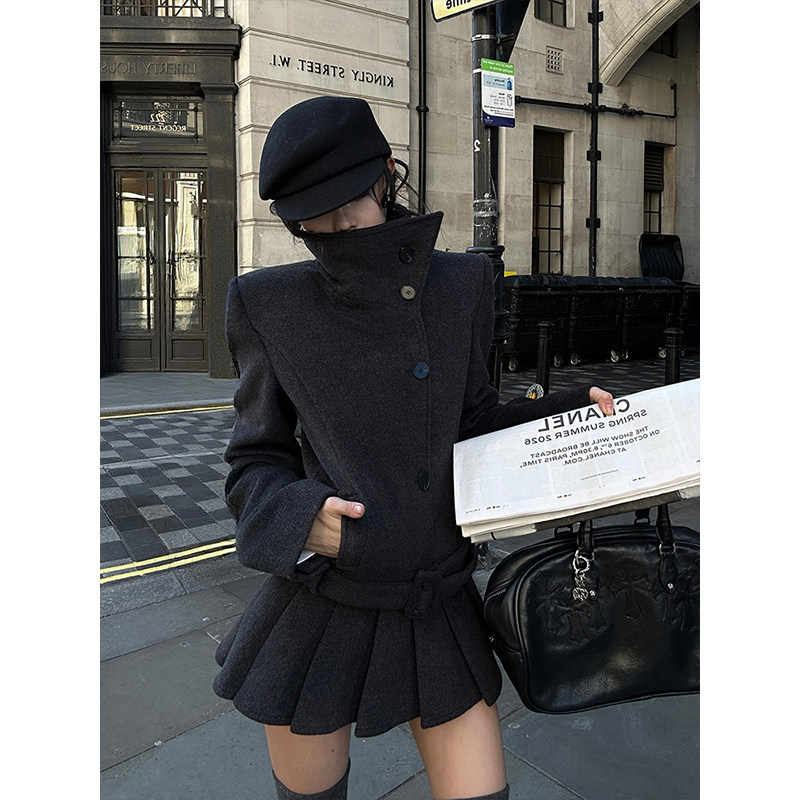 2025秋冬新款韩系高级感气质灰色短款毛呢外套+百褶短裙显瘦套装