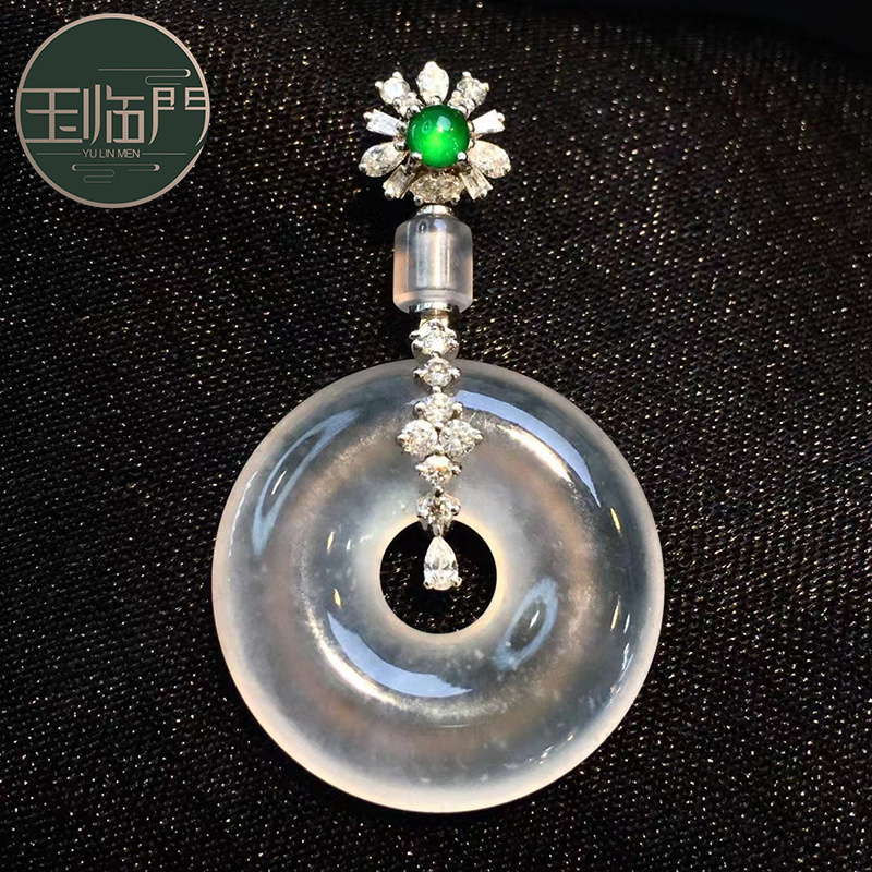 玉临门冰种底色翡翠甜甜圈吊坠女水水润润清新唯美 18k金镶嵌钻石