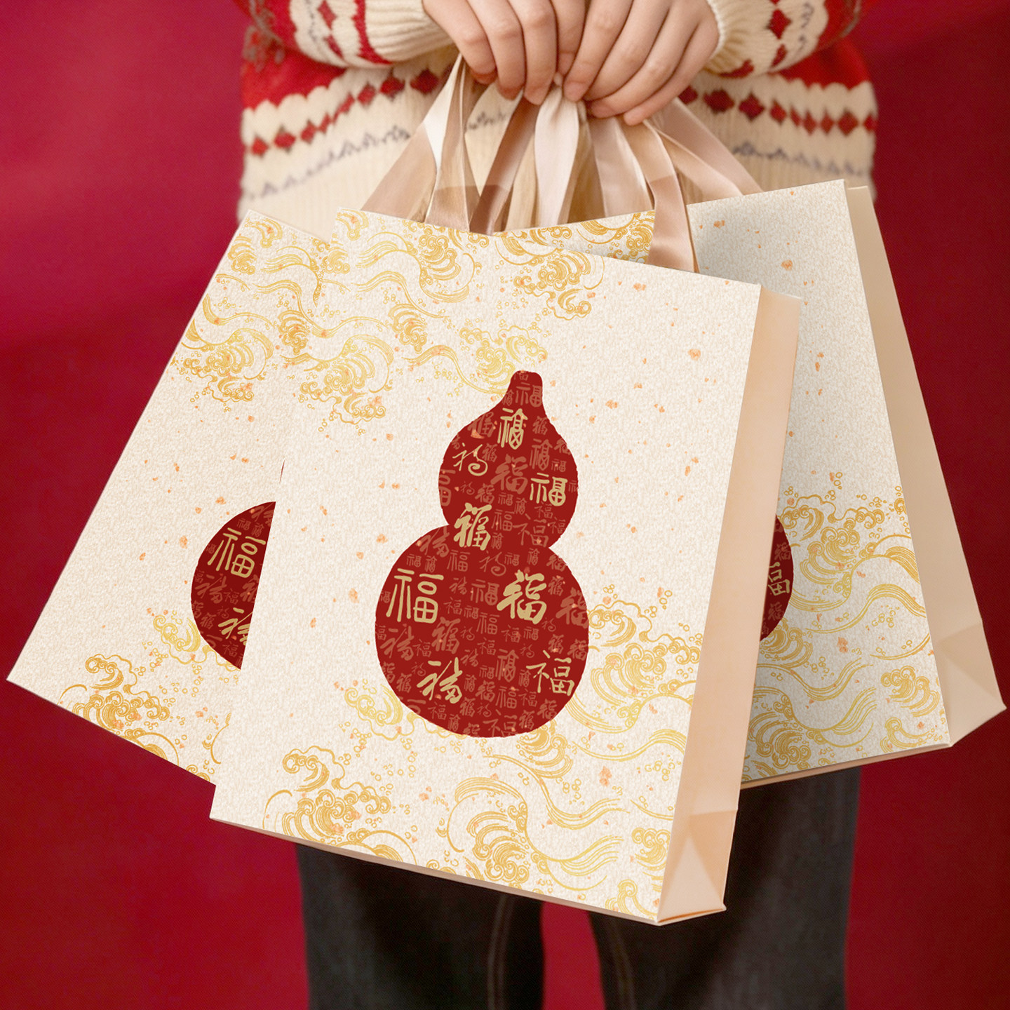 新年礼品袋手提袋定制2026马年福字纸袋高级感礼物袋茶叶包装袋子