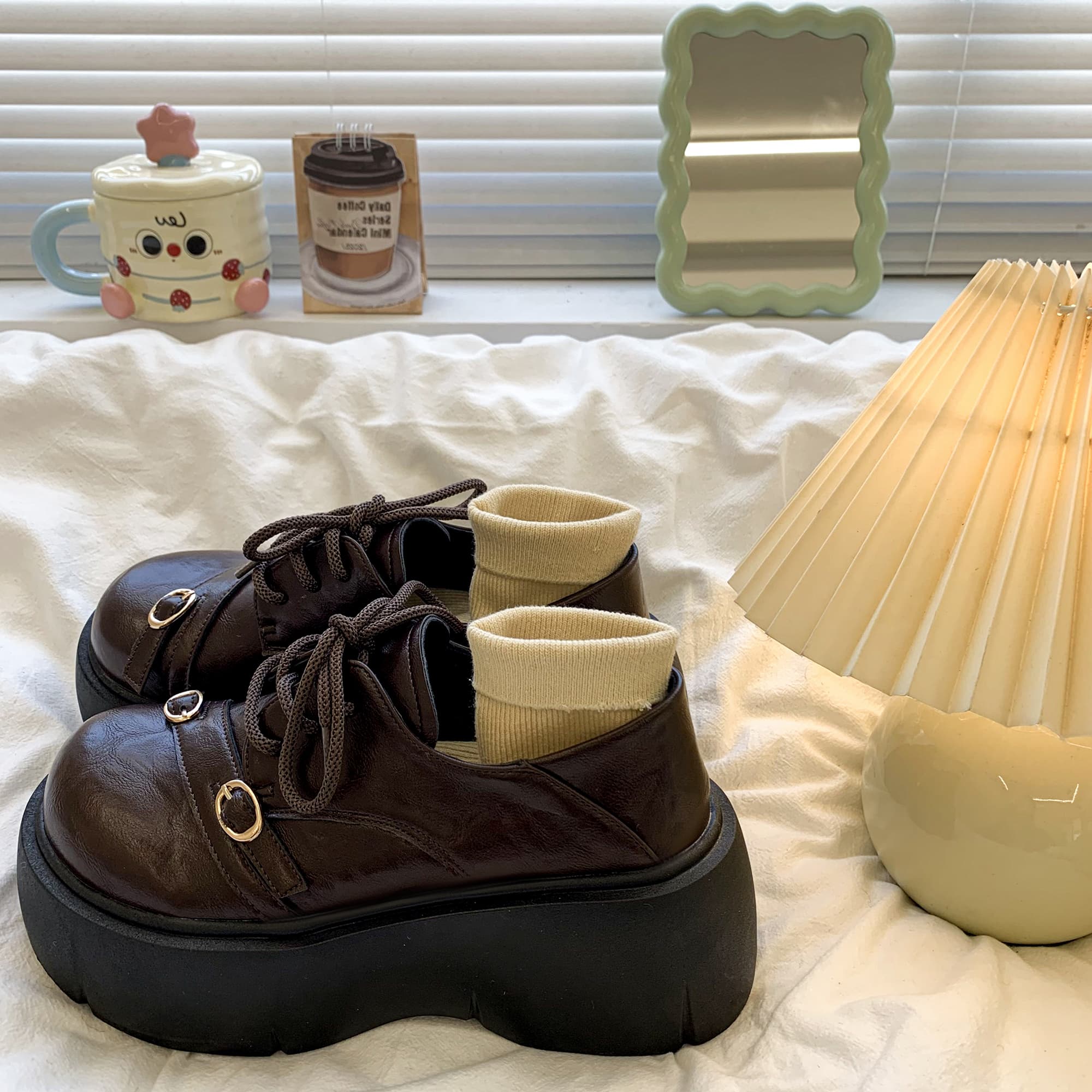 大头系带小皮鞋女2024冬季新款松糕厚底复古英伦风小个子乐福单鞋