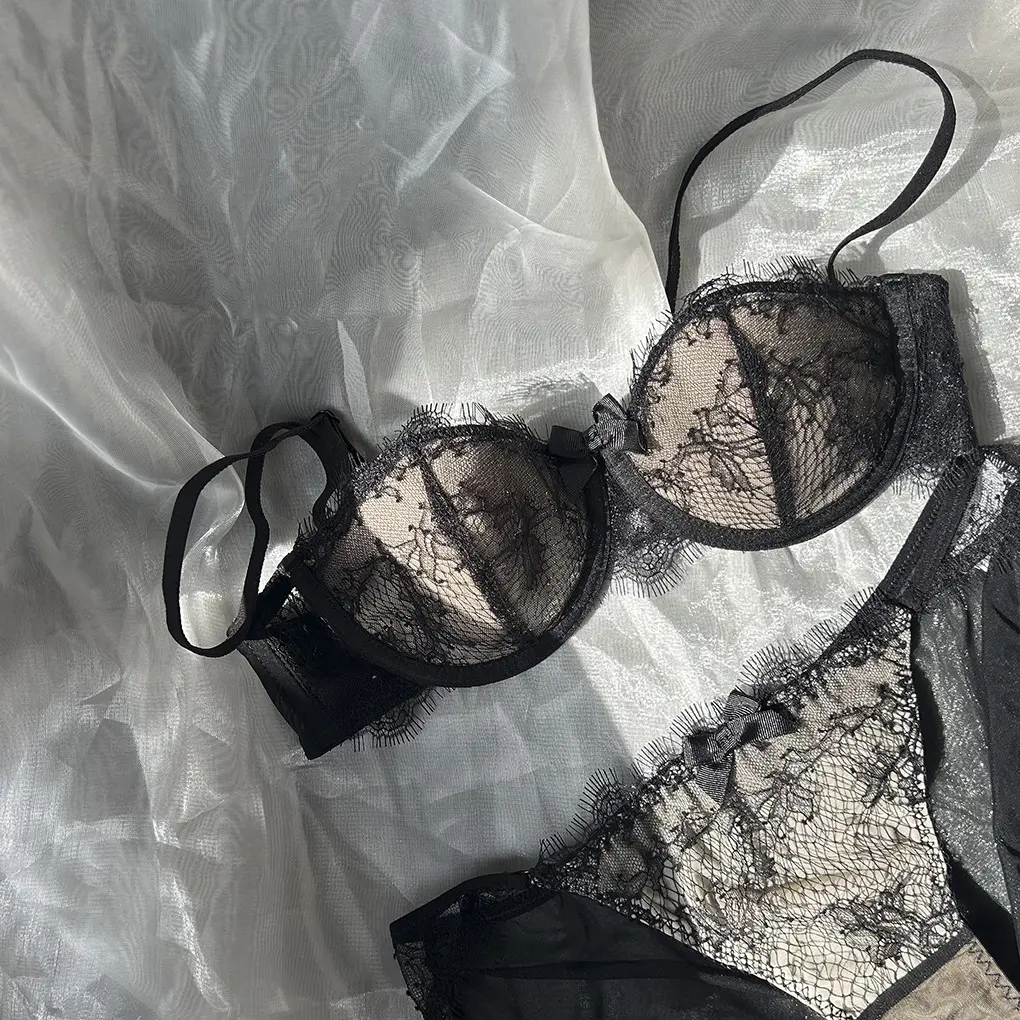 法式睫毛蕾丝半杯内衣女薄杯透气