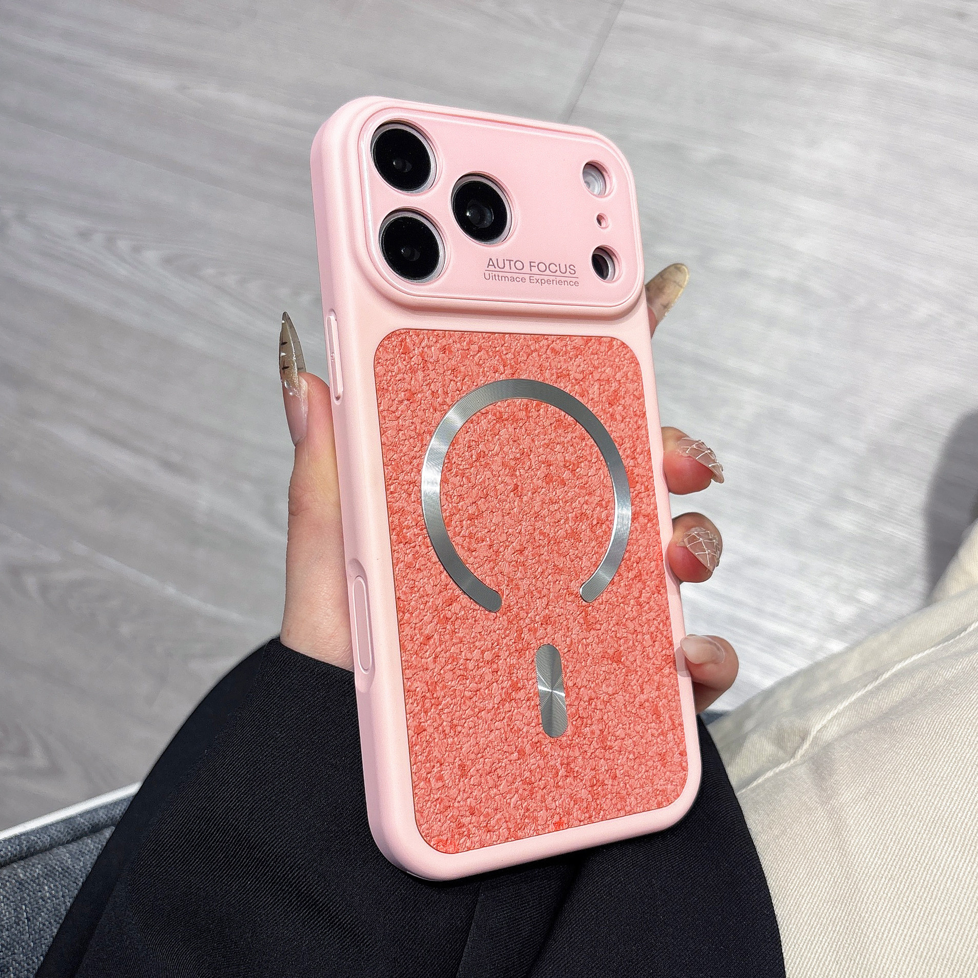 适用iPhone18ProMax勃艮第酒红手机壳新款苹果18pro贴皮保护套Magsafe磁吸iphone17promax全包16防摔15潮外壳