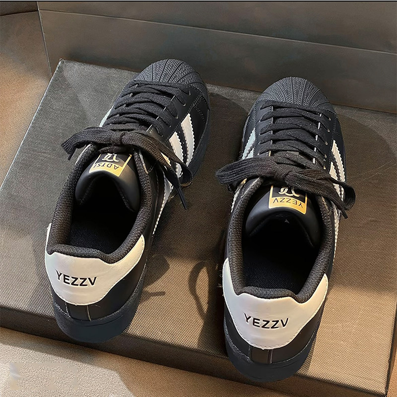 经典黑色金标贝壳头鞋子2026春季新款厚底百搭增高运动休闲板鞋潮