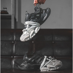 黑白赛博机甲鞋2025新款厚底增高老爹鞋男款冬季休闲跑步运动鞋子