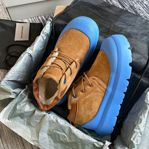 王一博同款蓝色雪地靴男女款塔斯曼冬季加绒加厚皮毛一体厚底棉鞋