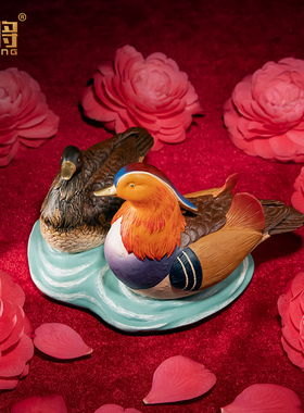 北将出双入对纯铜彩绘送新人鸳鸯