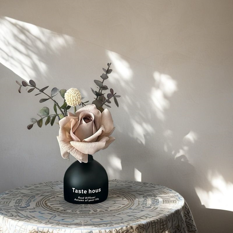 无火香薰家用室内持久卧室慵懒周末轻奢仿真花摆件小众高端装饰