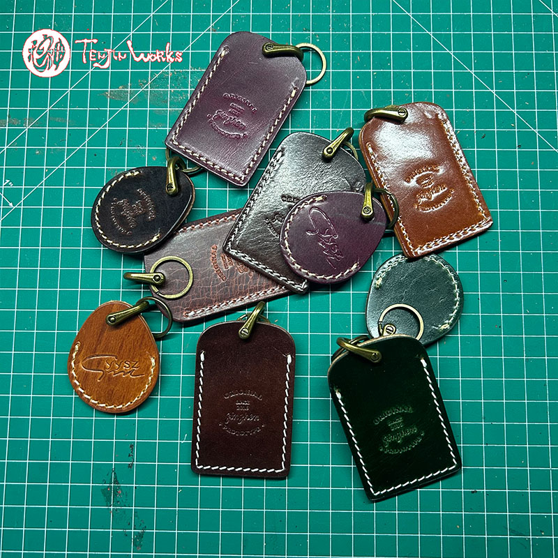 定制长方简约小众滴胶牛皮卡片