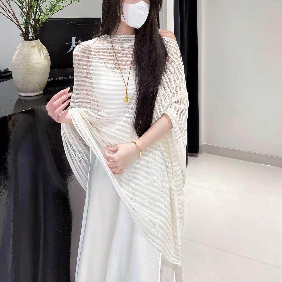 慵懒风气质披肩镂空不规则防晒罩衫上衣2025新款夏季外搭针织衫女