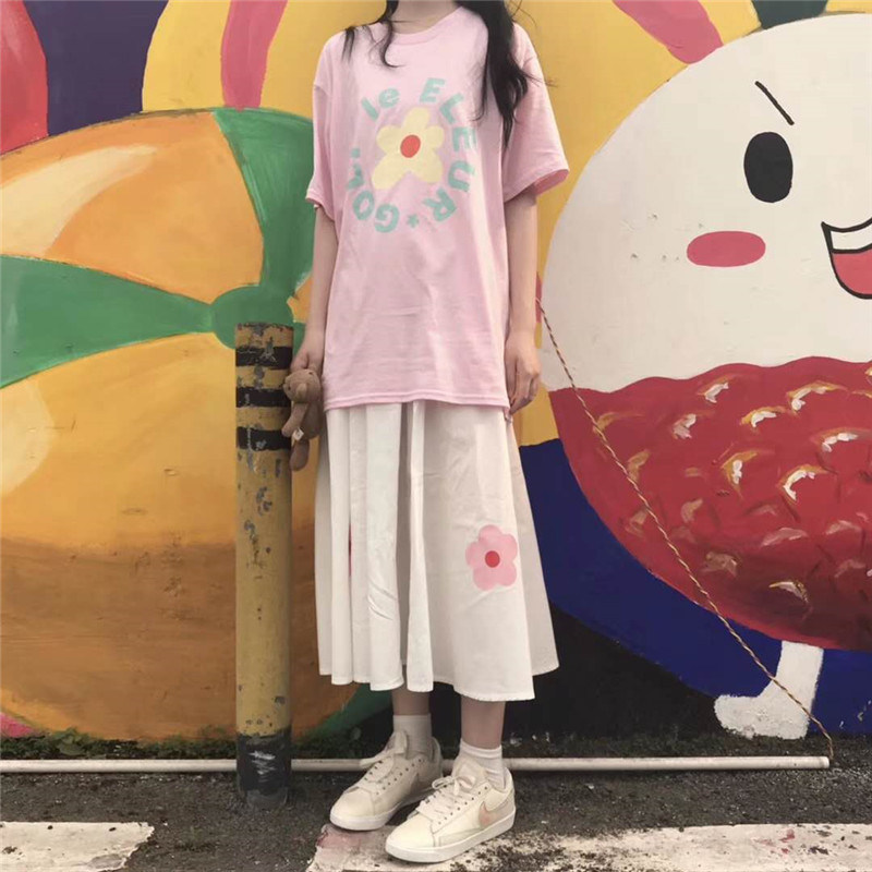 简约粉色泫雅学生少女花短袖韩国宽松半身t恤学院风长裙小花花朵在类目 女装/女士精品, 半身裙中 - 来自Buy2taobao.com提供专业的淘宝代购服务