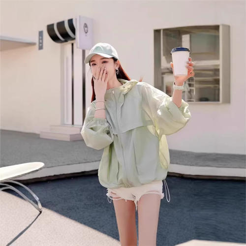 2026年夏季新款防晒衣女便携式速干时尚百搭透气薄款连帽宽松简约