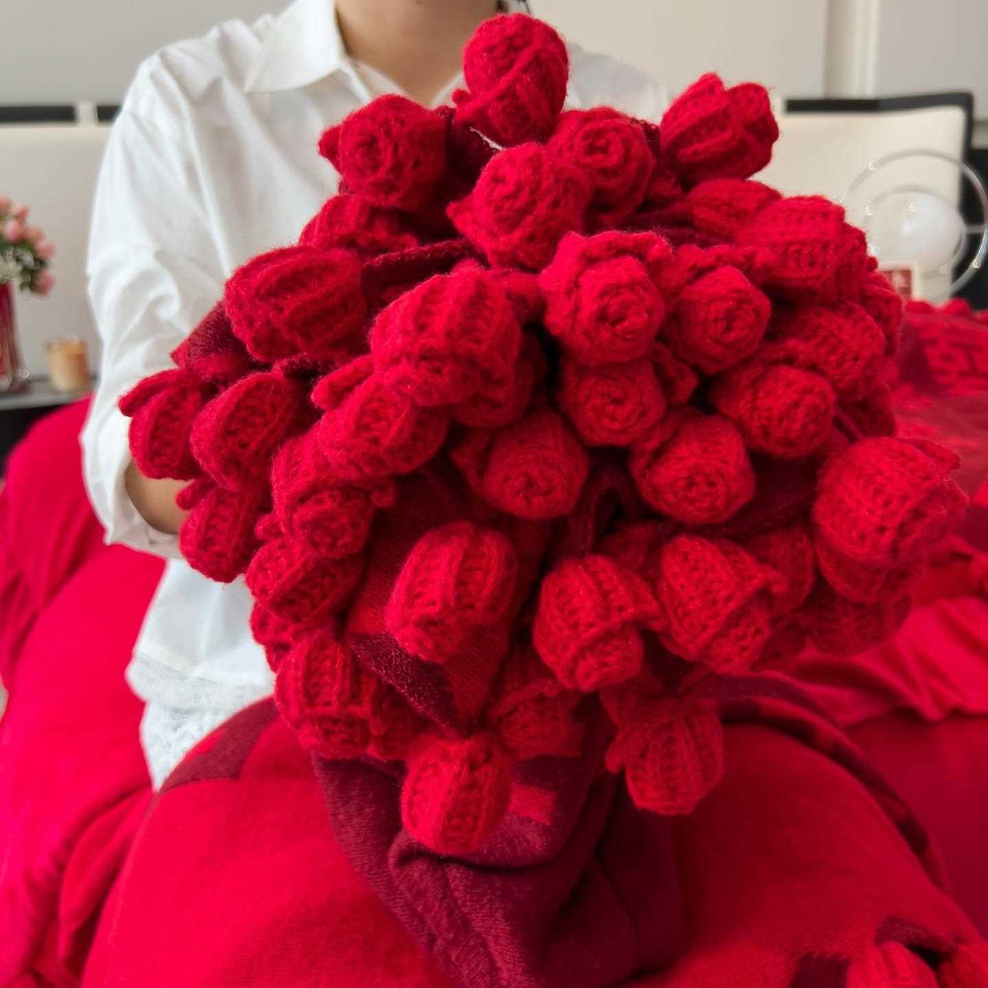 新款直销红喜玫瑰花毯子婚庆伴手礼多功能毛毯子送新人礼物花束毯