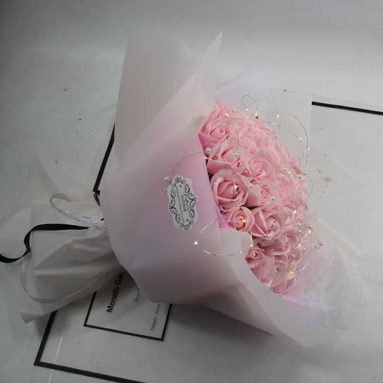新款直销教师节52朵玫瑰香皂花手捧花送老婆情人 创意七夕情人节