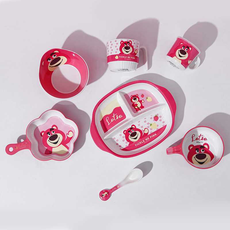 新款直销草莓熊餐具儿童密胺家用女孩宝宝吃饭调羹餐盘碗喝粥单柄