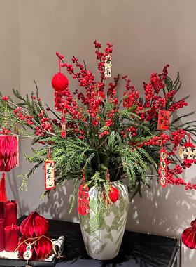 春节玄关摆件天竺少女雪松红果插花氛围感桌面摆件女家用新年装饰