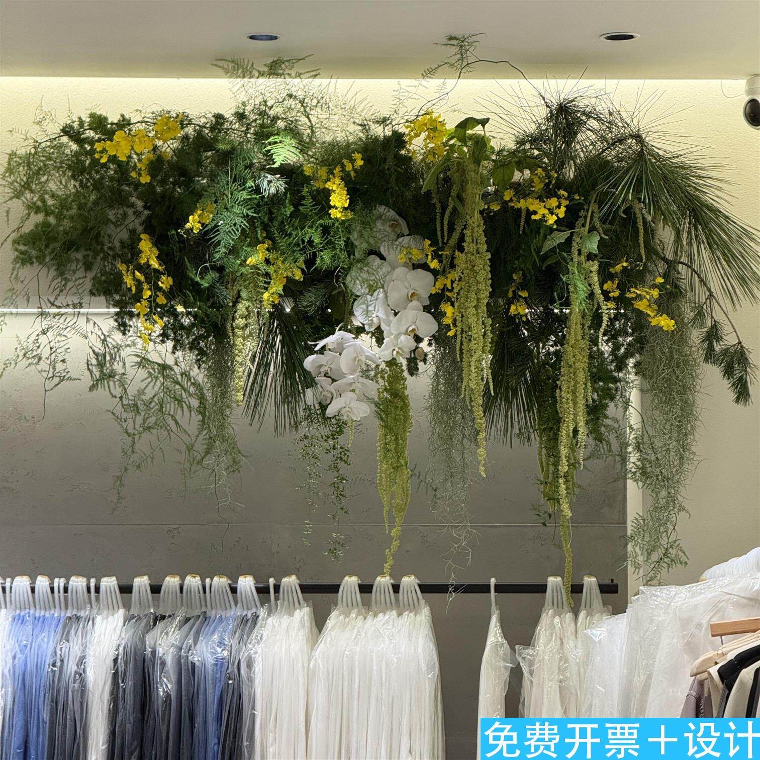 春日绿色风格装饰服装店门头装饰网红拍照仿真花朵春日搭配高级感