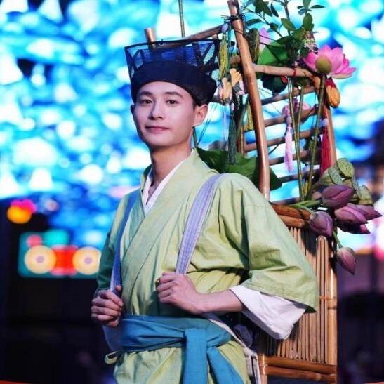 新年书生背篓宁采臣背篓竹制书童箱行脚僧状元古装道具竹编背包