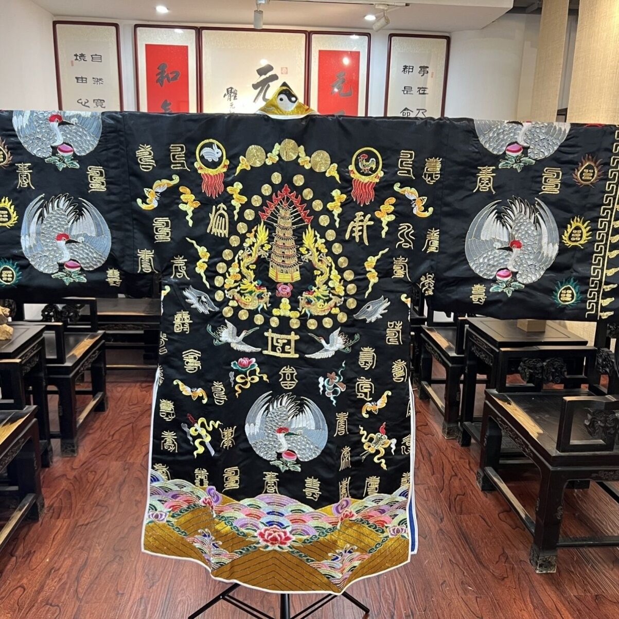 特卖道士服高功服黑色五鹤萧台二十八星宿小袖法衣降衣道袍