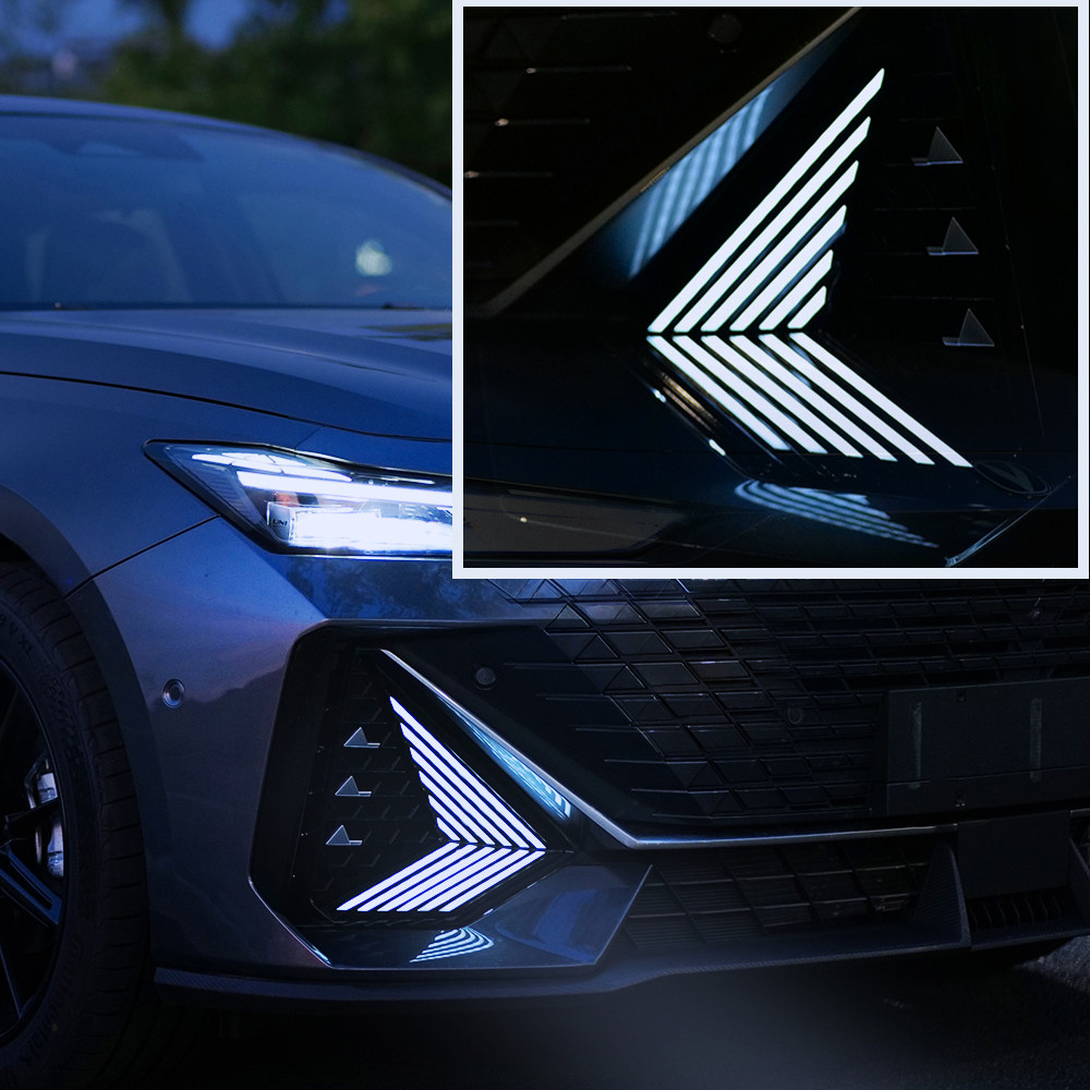 长安汽车univ鱼骨灯前脸原厂鱼骨灯改装加装升级前脸流水灯流光灯