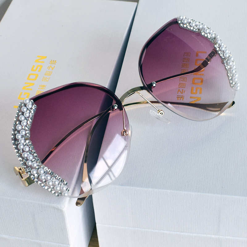 2024新款无框镶钻珍珠太阳镜女圆脸大脸遮阳防晒显瘦墨镜韩版洋气