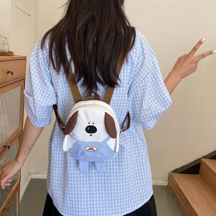 可爱迷你双肩包女2024新款 卡通小狗旅行包包儿童外出休闲小背包潮