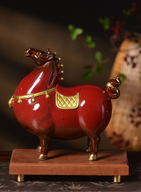高级感金红色陶瓷唐马摆件家居装饰品客厅办公室工艺品吉祥送礼品