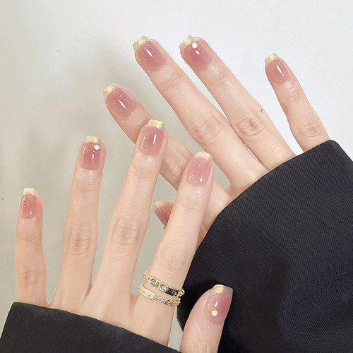 2025新年款鎏金法式高级感美甲