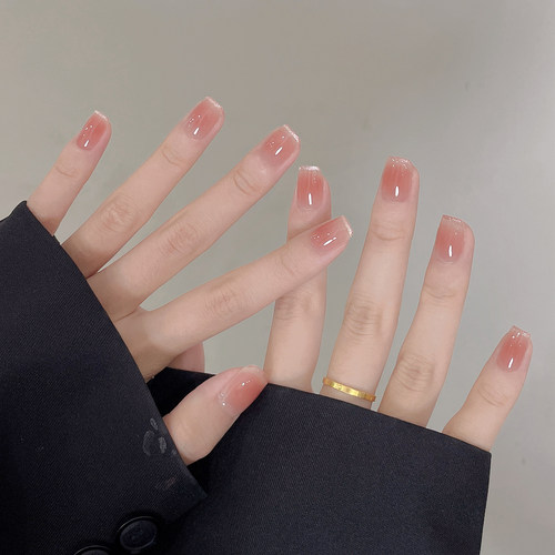 甜美渐变法式裸色手工穿戴甲贴片