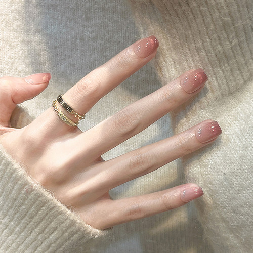 秋冬高级感纯欲裸色手工穿戴甲