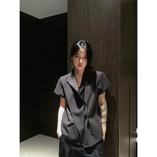 打褶翻页飞袖短袖polo领衬衫男女