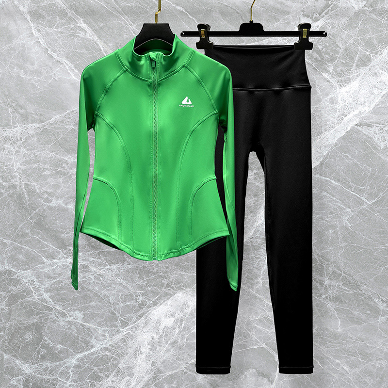 瑜伽服套装女2025春秋新款长袖时尚跑步运动健身训练骑行外套上衣