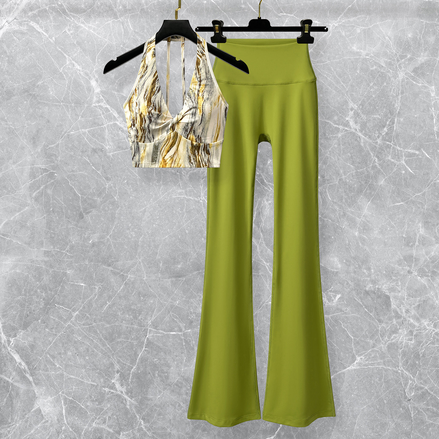 花色普拉提瑜伽服女套装2026新款速干美背性感健身运动背心喇叭裤