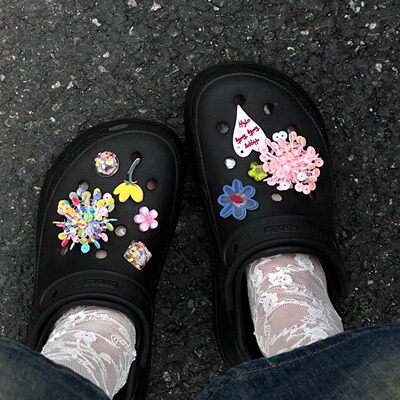 多巴胺五彩花朵鞋花洞洞鞋可爱女生装饰配饰适配crocs卡扣配件diy