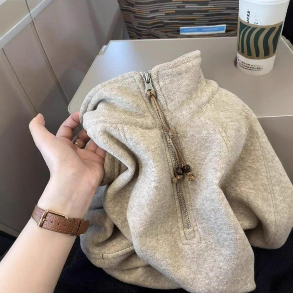 秋冬复古燕麦色立领半拉链卫衣女