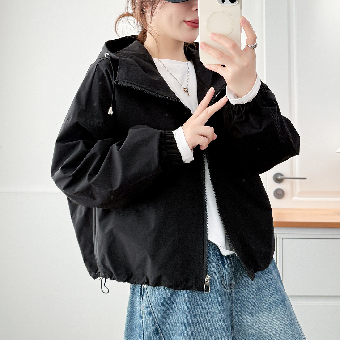 春装休闲冲锋衣薄外套女2